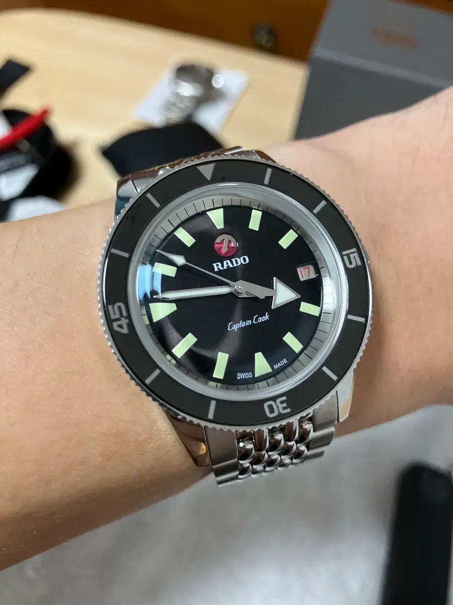 ラドー キャプテン クック 37mm ブラック 19年 スタンピング フルセット