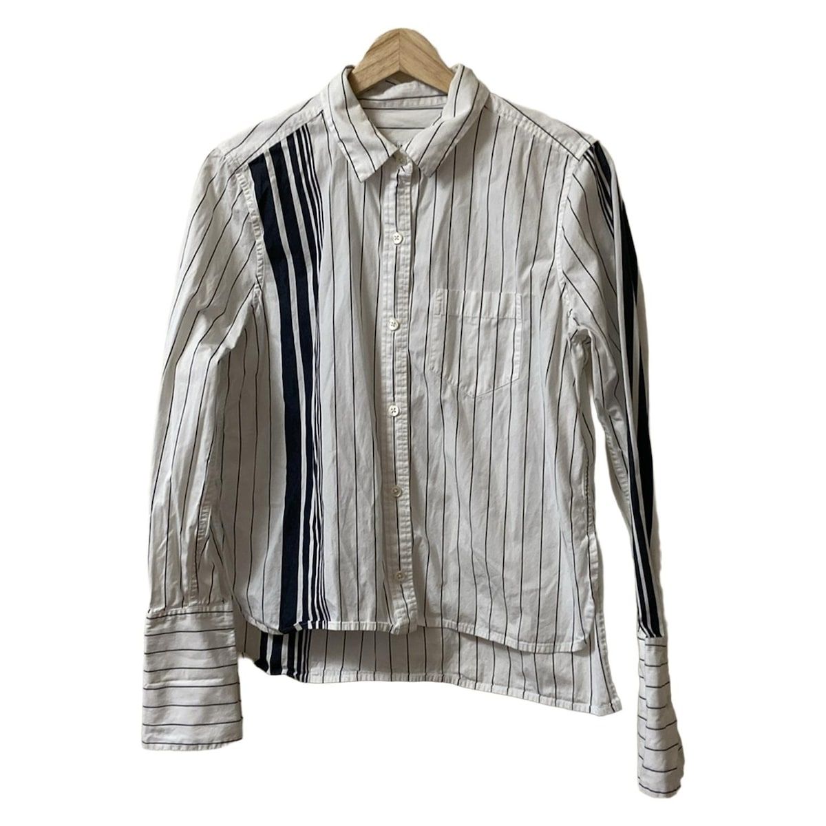 ヒトガタ 錆びた 金属 オブジェ 呪物？