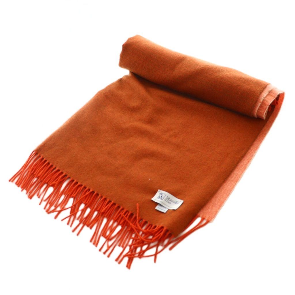 ジョンストンズオブエルガン Johnstons of Elgin 節約 マフラー