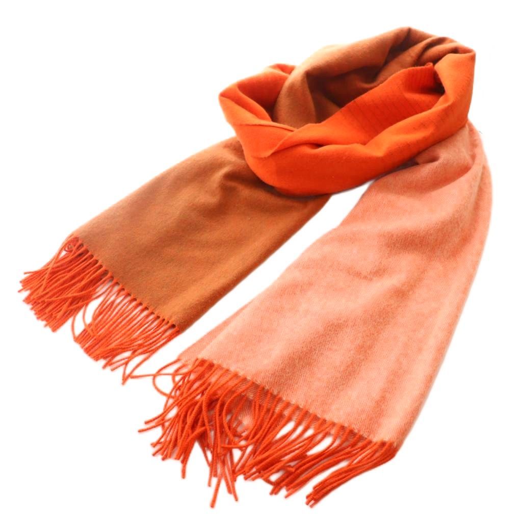 ジョンストンズオブエルガン Johnstons of Elgin 節約 マフラー