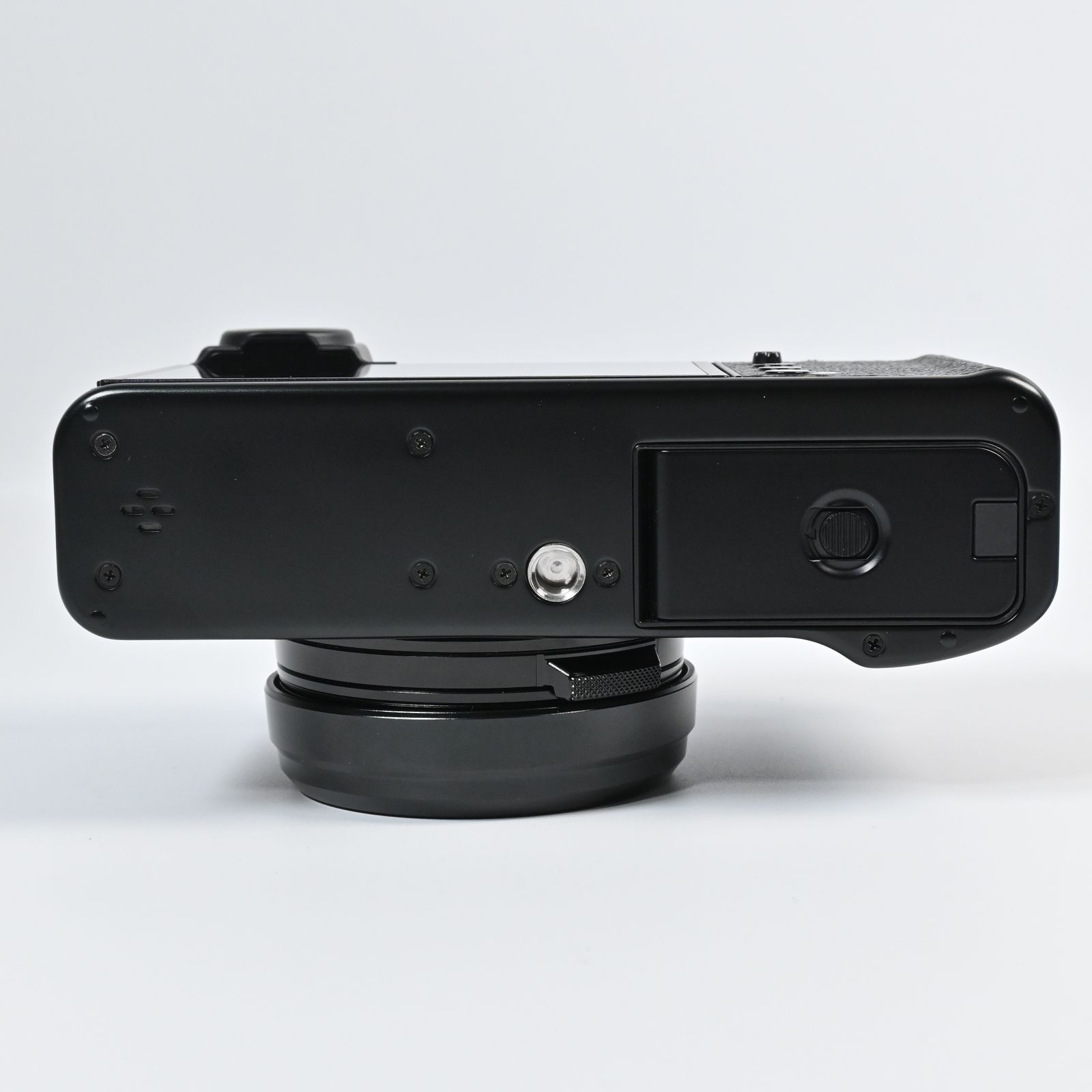 ☆極上品☆FUJIFILM X100VI ブラック ショット数600回 2言語モデル