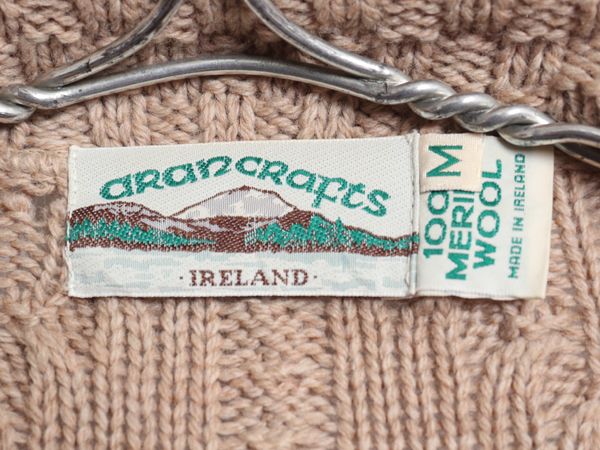 お得なクーポン配布中!】 アイルランド製 aran crafts  