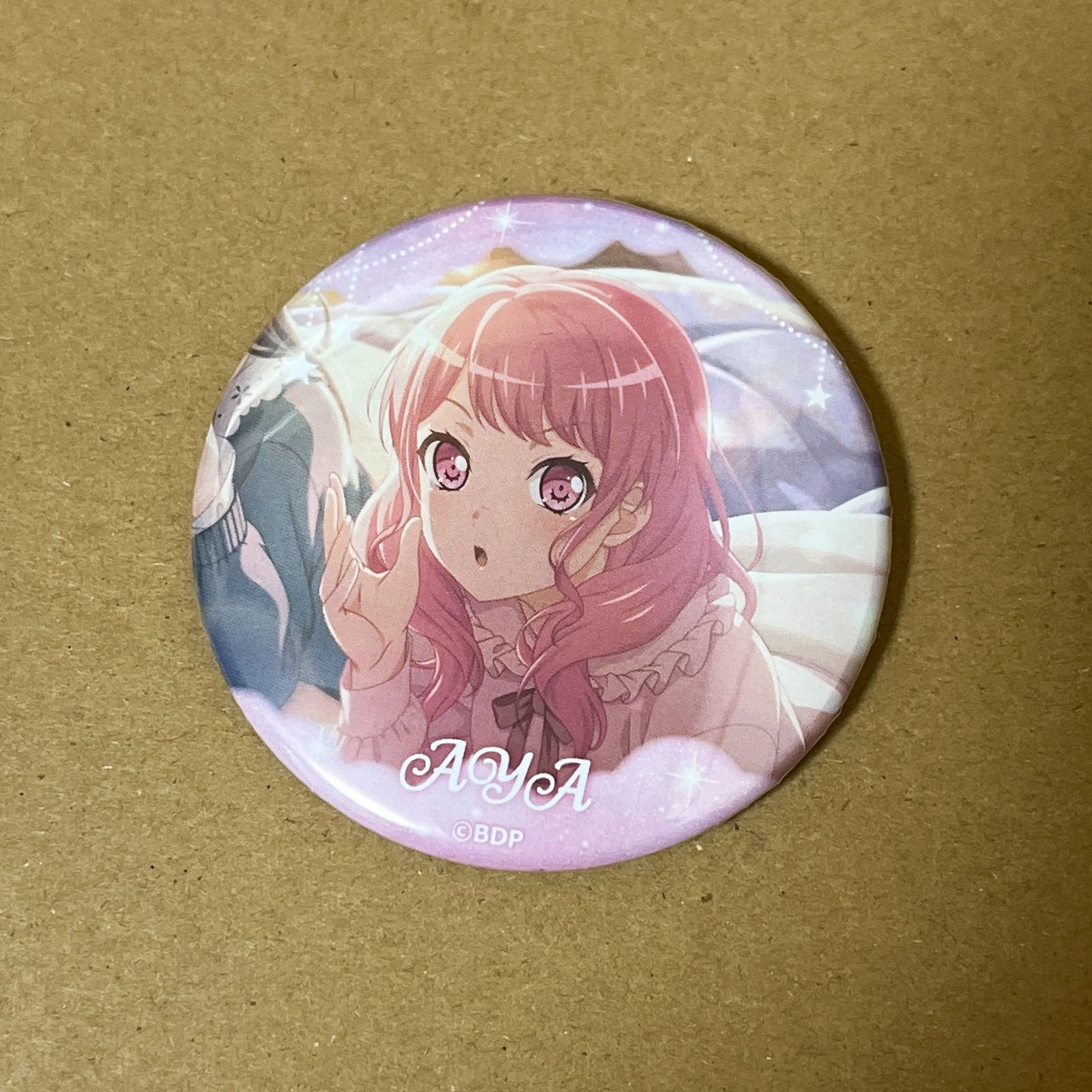 バンドリ 缶バッジ 寝転び 寝ころびver. 丸山彩 バンドリ 缶バッジ ねころび 寝転び 寝ころびver. 丸山彩 - メルカリ