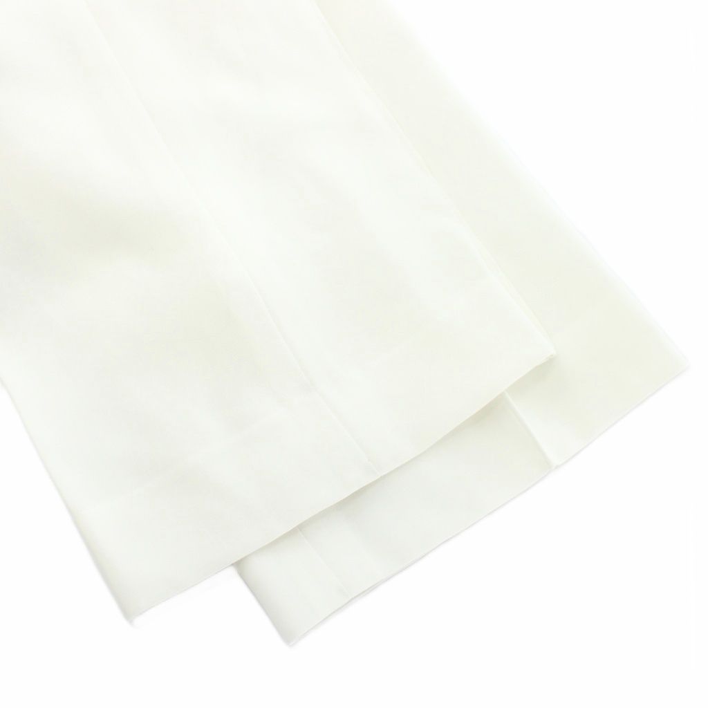 レオナール ホワイトカジュアルパンツ 新品タグ付き レオナールスポーツ LEONARD SPORT パンツ ストア スラックス