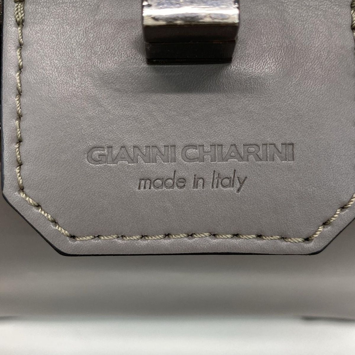 GIANNICHIARINI(ジャンニキャリーニ/ジャンニキアリーニ) ハンドバッグ