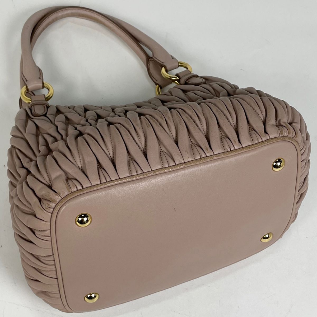 ミュウ ミュウ Miu Miu マテラッセ ハンドバッグ 2WAY ショルダー