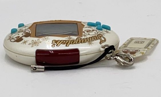 希少】たまごっちスクール せーとぜんいんしゅーごっち UNIQLOコラボ