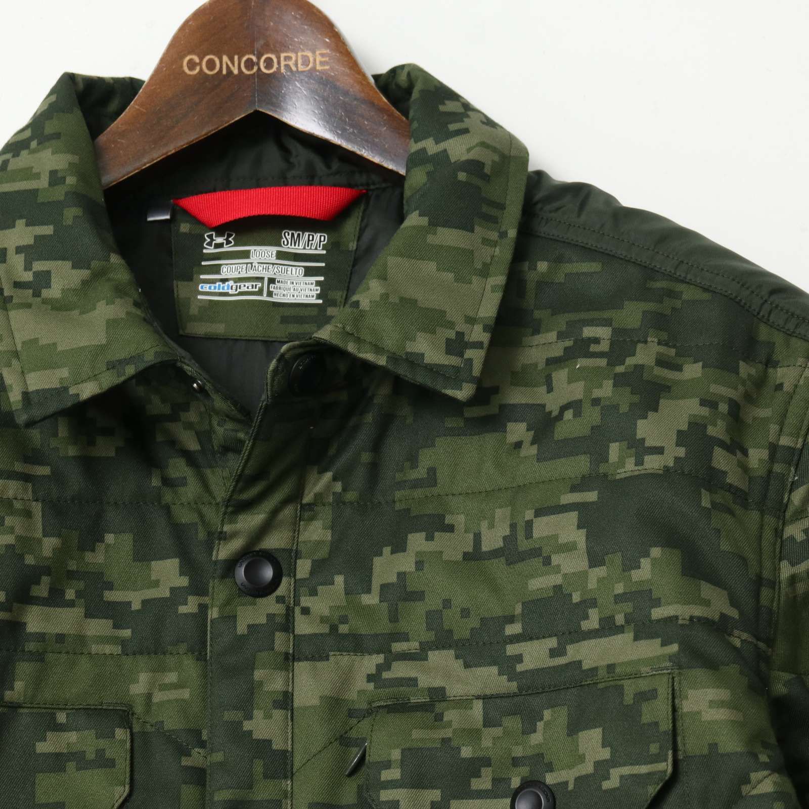 UNDER ARMOUR アンダーアーマー COLD GEAR☆ デジカモ 迷彩 総柄 中綿 