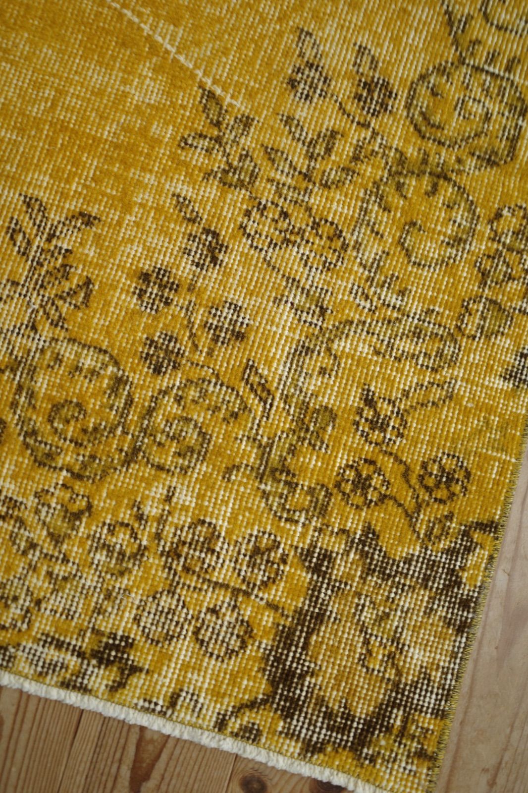 トルコ ヴィンテージラグ イエローオーバーダイ - メルカリ