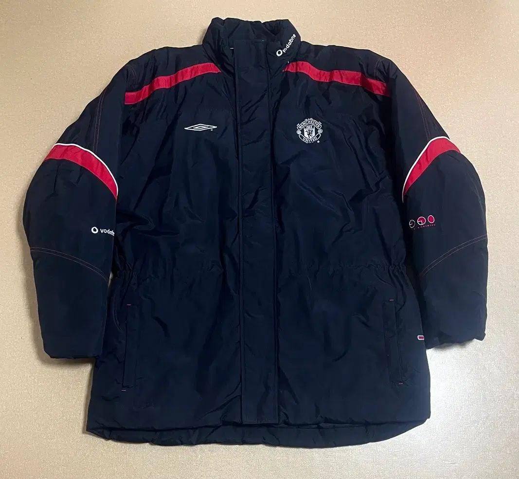 マンチェスターユナイテッド ベッカム着用モデル UMBRO ダウンジャケット ベッカム着用モデル】UMBRO マンチェスターユナイテッド ダウンジャケット