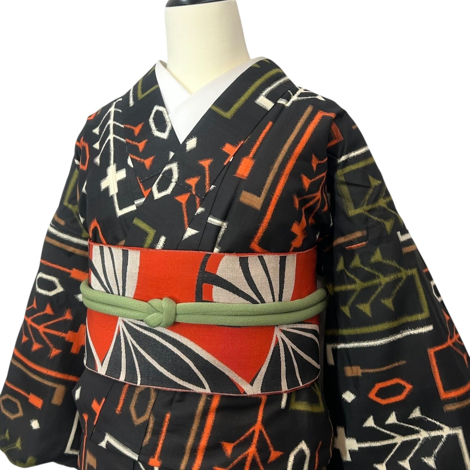 銘仙　セミアンティーク　着物 銘仙 セミアンティーク着物 正絹 - メルカリ