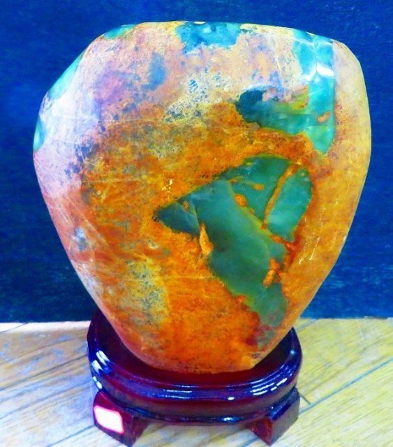 希少 ☆超綺麗見惚れるほど美しい！！！純天然糸魚川翡翠原石11.4kg