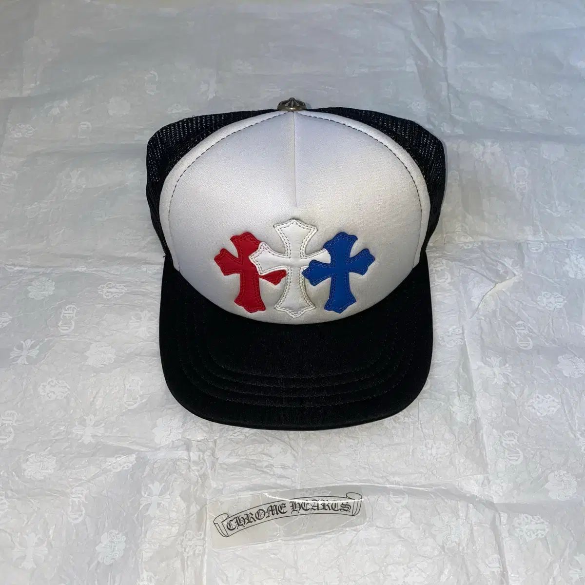 FREE クロムハーツ セメタリー トラッカーハット