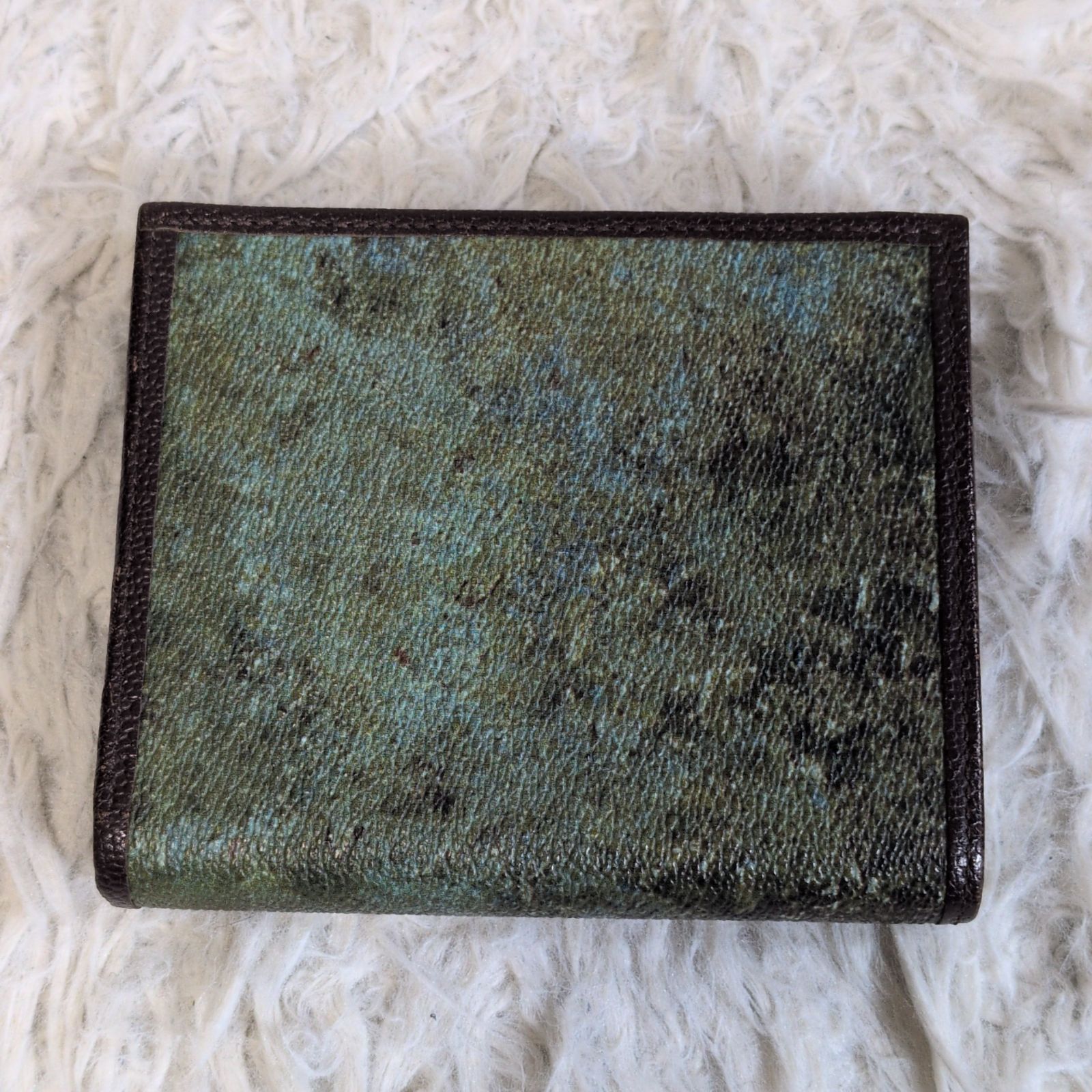 美品　Jean Paul Gaultier 二つ折り財布 vサイバー 美品✨Jean Paul GAULTIER ジャンポールゴルチエ Vサイバー 折財布