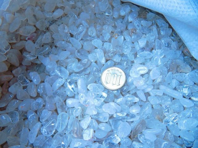 在庫整理　特別価格　サービス品　大粒ヒマラヤ水晶　さざれ　10kg　大量　まとめ 在庫整理 特別価格 サービス品 大粒ヒマラヤ水晶 さざれ 10kg 大量