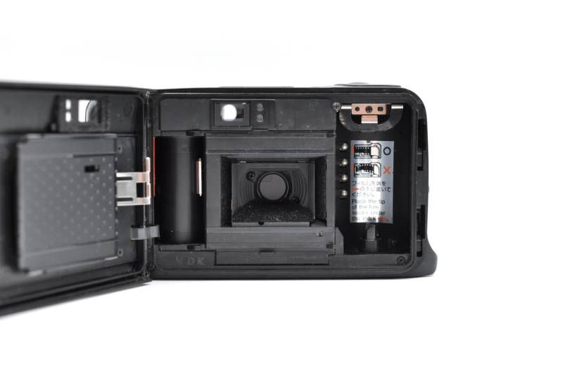 動作OK】KYOCERA Slim T CarlZeiss Tessar 35mm ブラック コンパクト