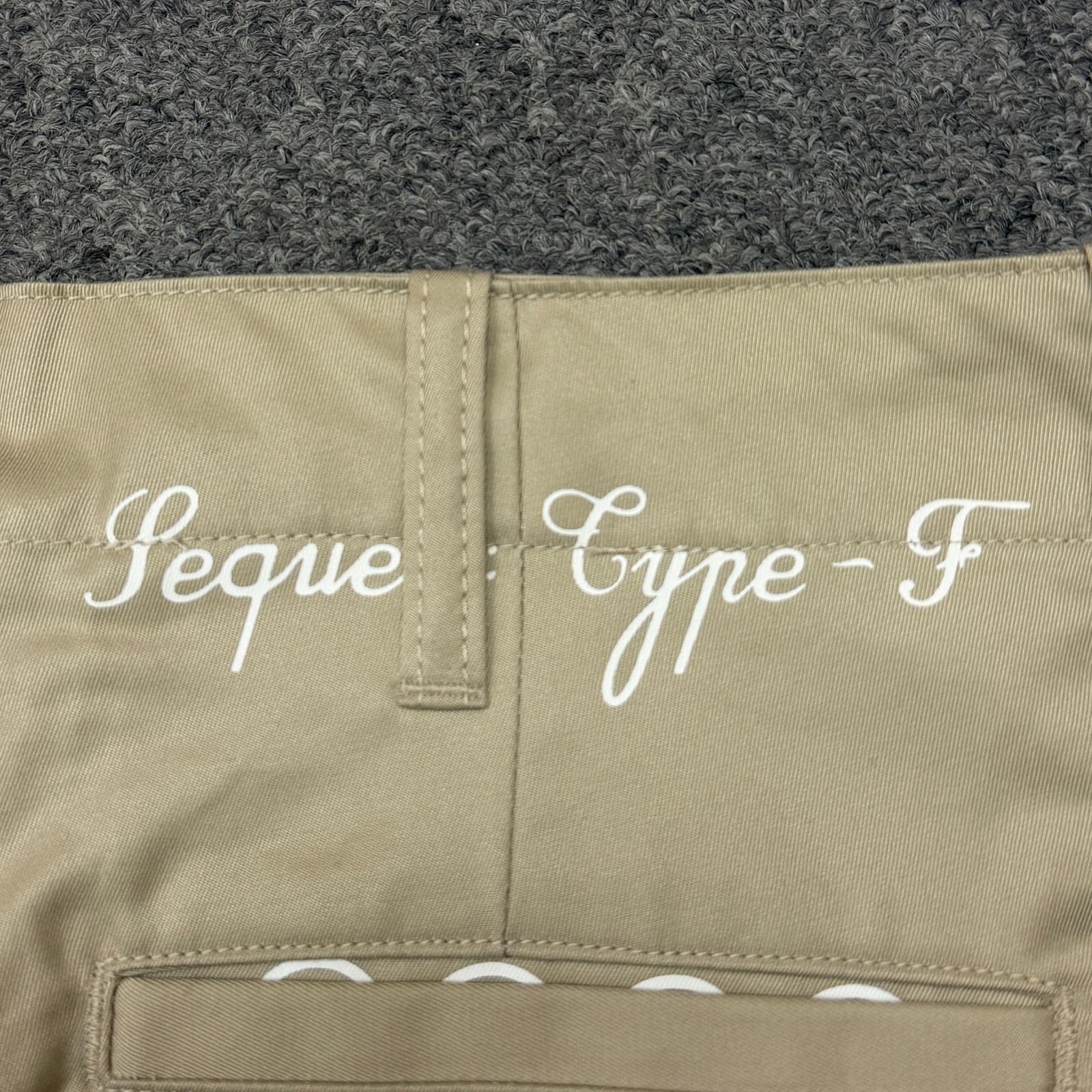 参考上代38500円 未使用 SEQUEL 25SS CHINO PANTS(TYPE-F) チノパンツ 