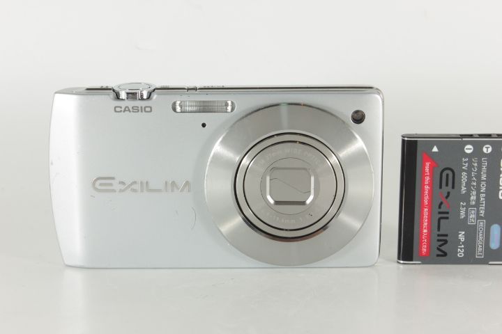【新品未使用】CASIO EXILIM EX-S200 シルバー　ABISTE CASIOカシオ デジカメ EXILIM EX-S200 アビステコラボ