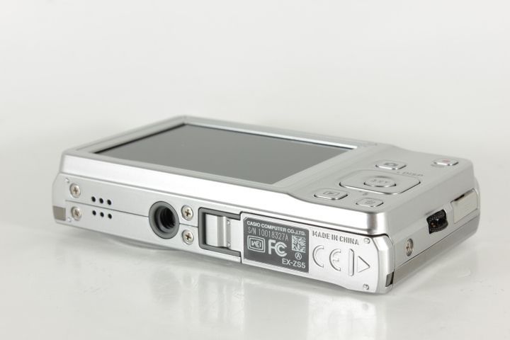 CASIO カシオ EXILIM EX-ZS5 シルバー 10018327A #20794 - メルカリ