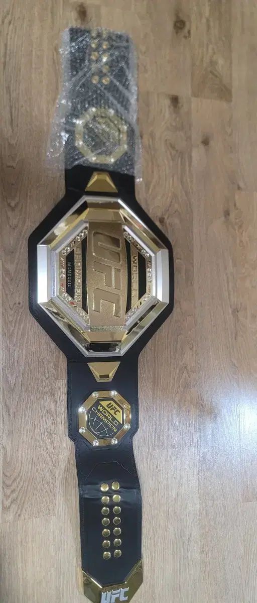 UFC ショップ WORLD Champion(チャンピオン)ベルト UFC世界