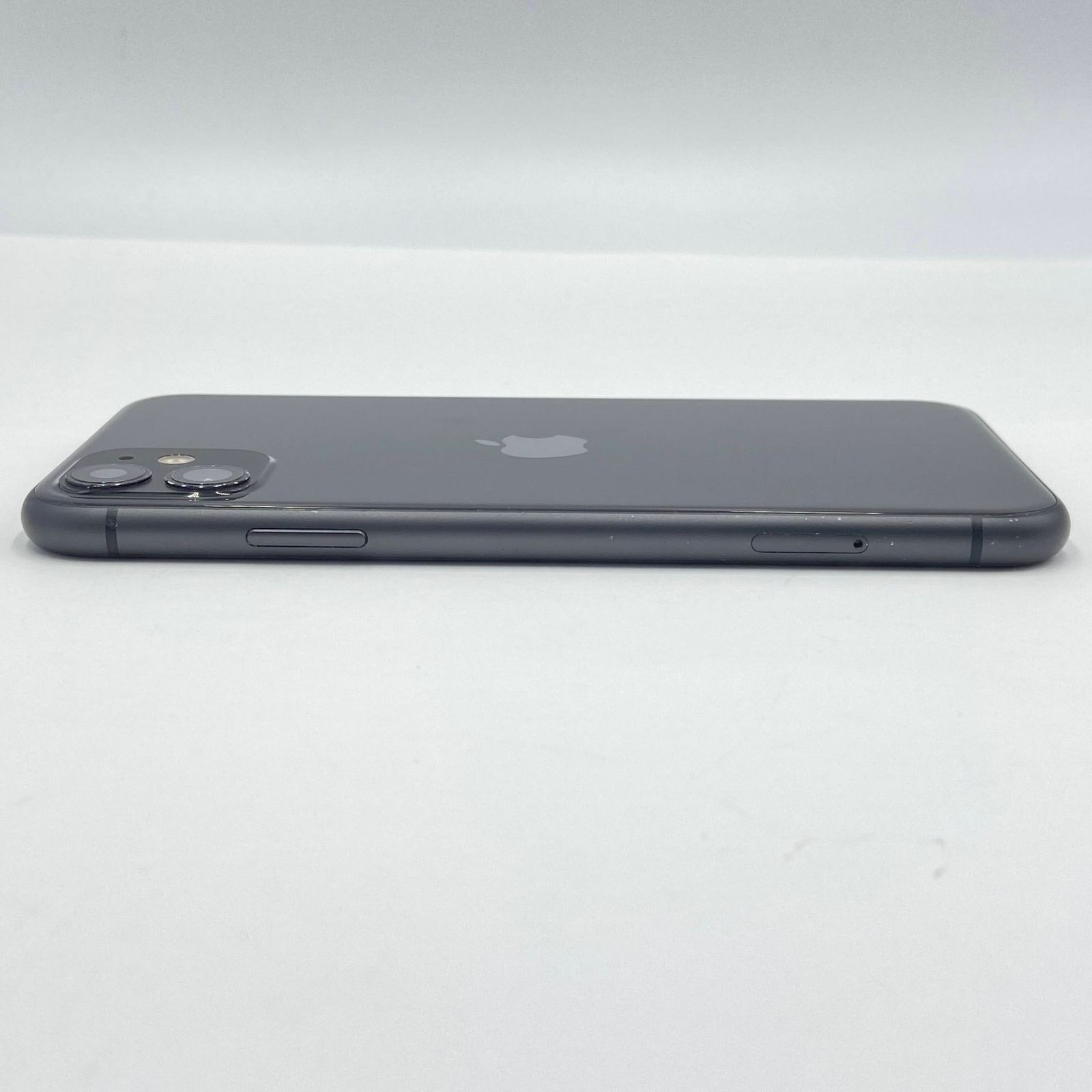 Apple iPhone 11 128GB MWM02J/A スマートフォン ブラック バッテリー