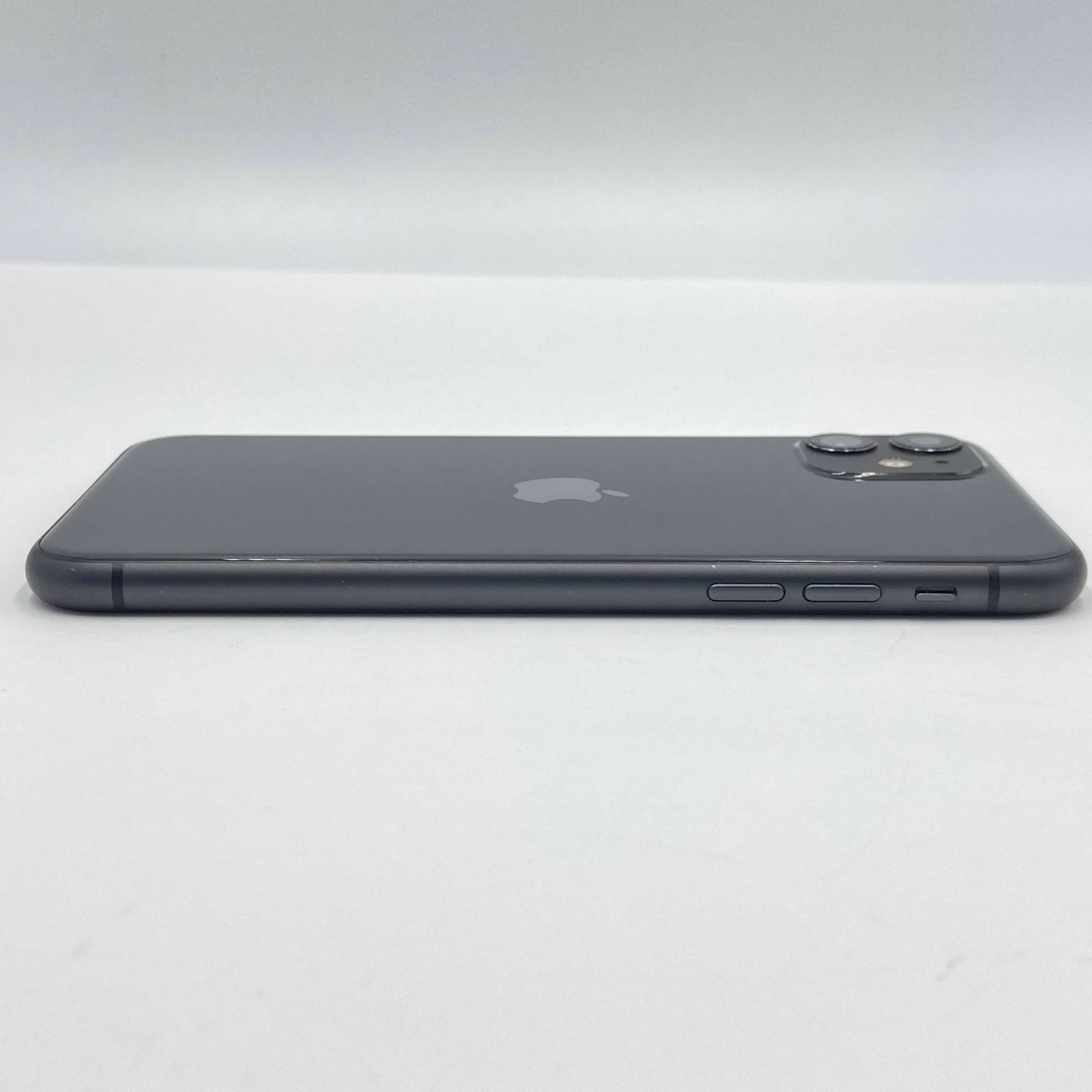 Apple iPhone 11 128GB MWM02J/A スマートフォン ブラック バッテリー