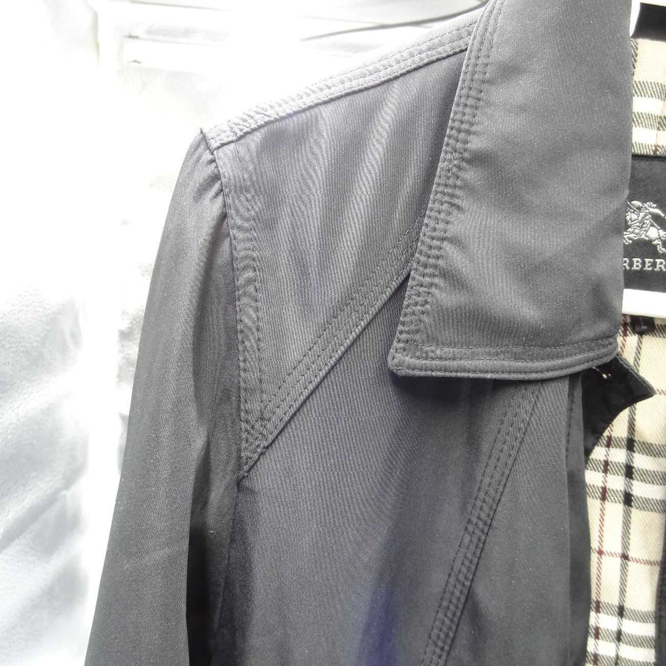 良い BURBERRY トレンチコート ノバチェック ブラック アウター ベルト