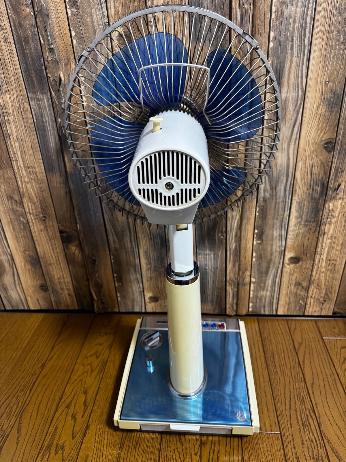 当時物 昭和レトロ 東芝 扇風機 水蓮 H-30AW ブルー 4枚羽 - メルカリ