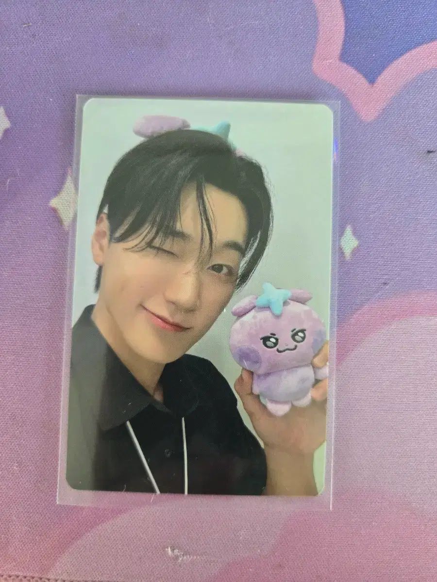 ATEEZ（エイティーズ・アチズ） MY（マイ） ATEEZ（エイティーズ