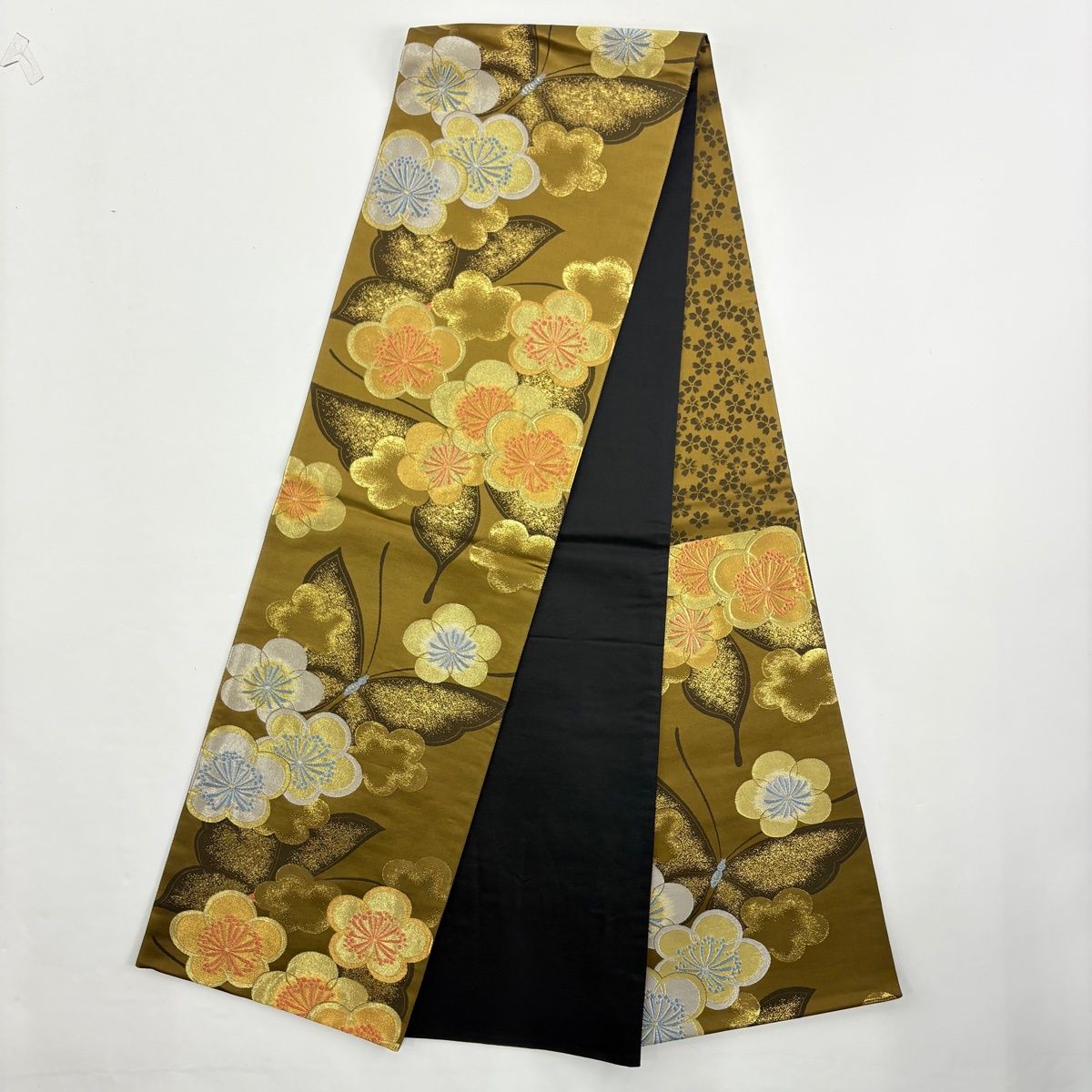 5)着物　袷　振袖　絞り　正絹　身丈170cm 仕付け糸付き 5)着物 袷 振袖 絞り 正絹 身丈170cm 仕付け糸付き