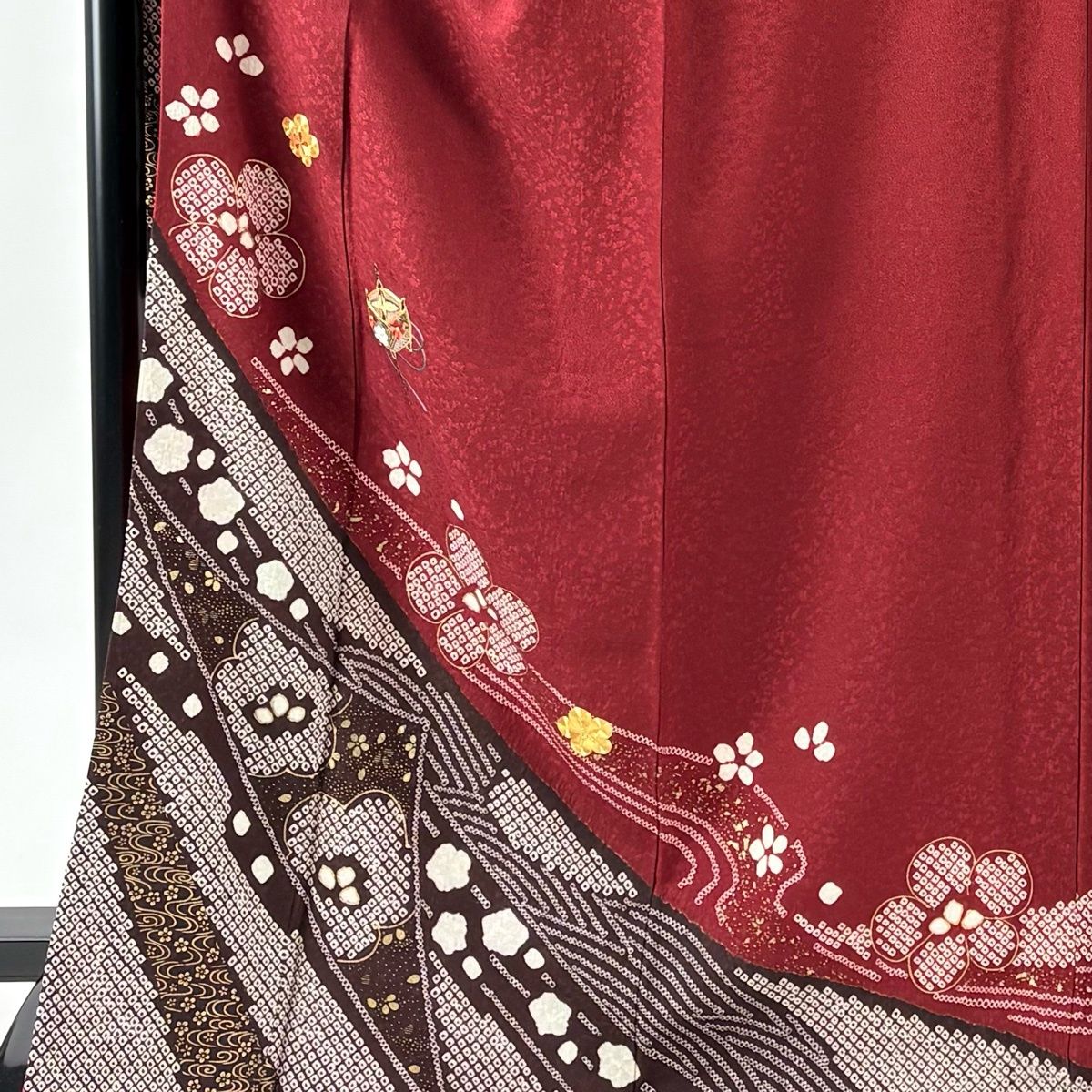 5)着物　袷　振袖　絞り　正絹　身丈170cm 仕付け糸付き 5)着物 袷 振袖 絞り 正絹 身丈170cm 仕付け糸付き