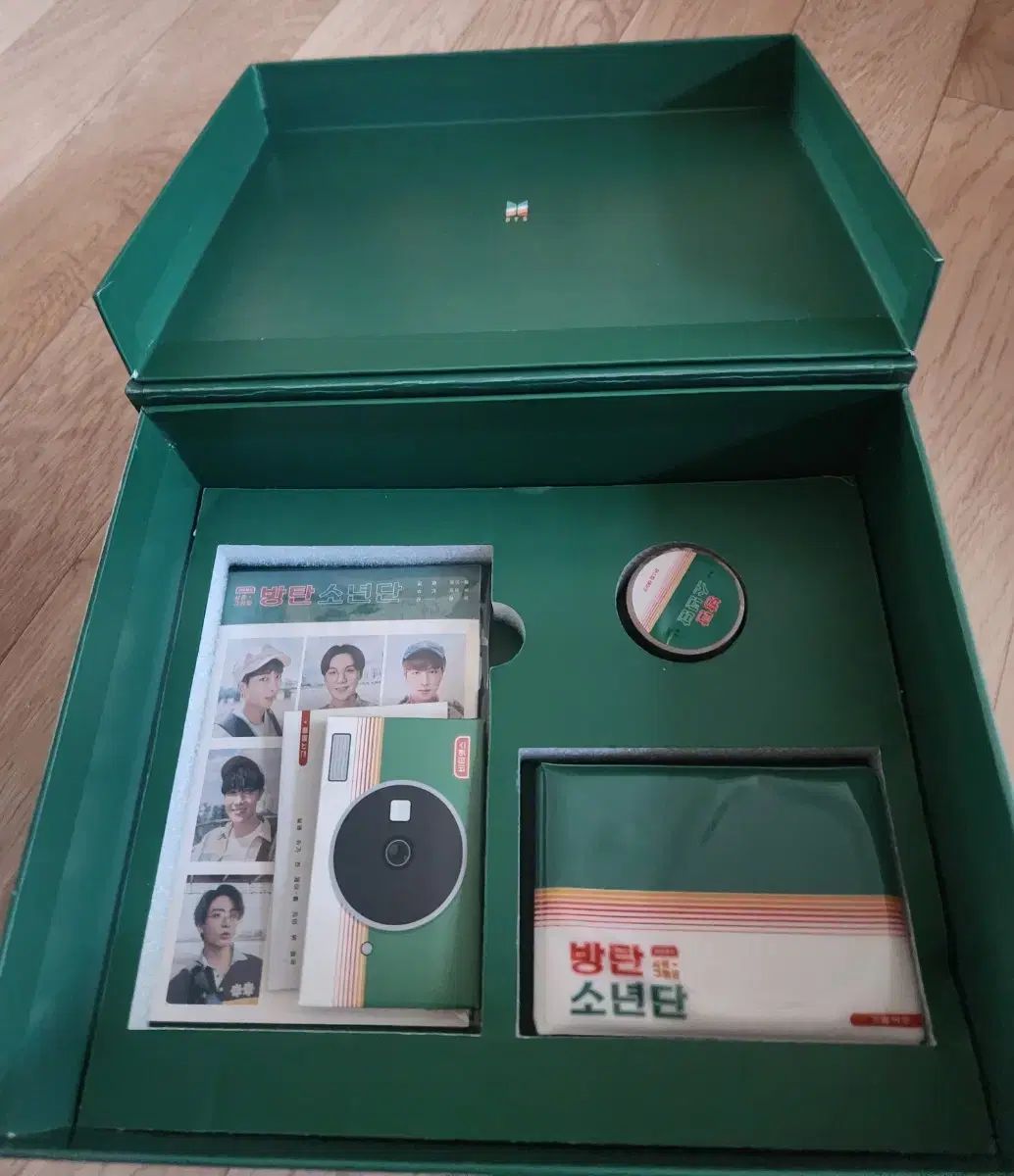 BTS 2021シーグリフルセット - メルカリ