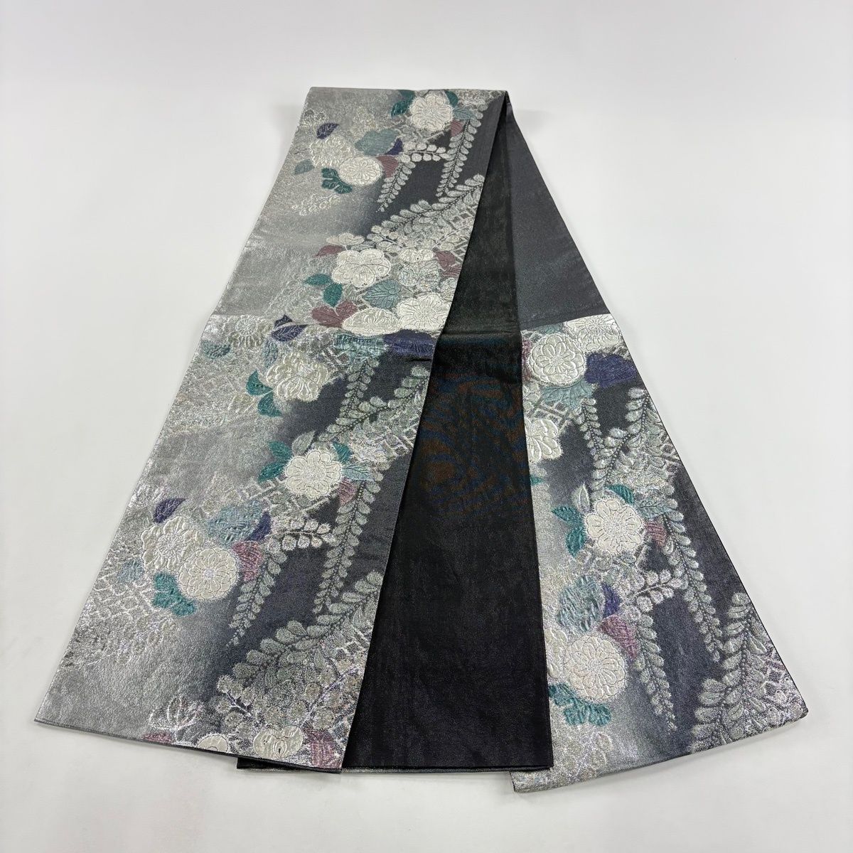 袋帯 秀品 辻が花柄 草花 箔 銀糸 銀色 六通 正絹 【中古】 - メルカリ