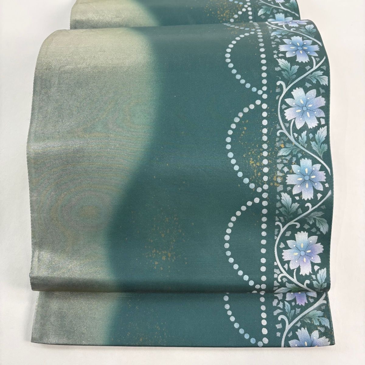 レディース 美品 袋帯 薄い青緑 吉祥文様 菊 桜 鳳凰 宝尽くし 金糸 