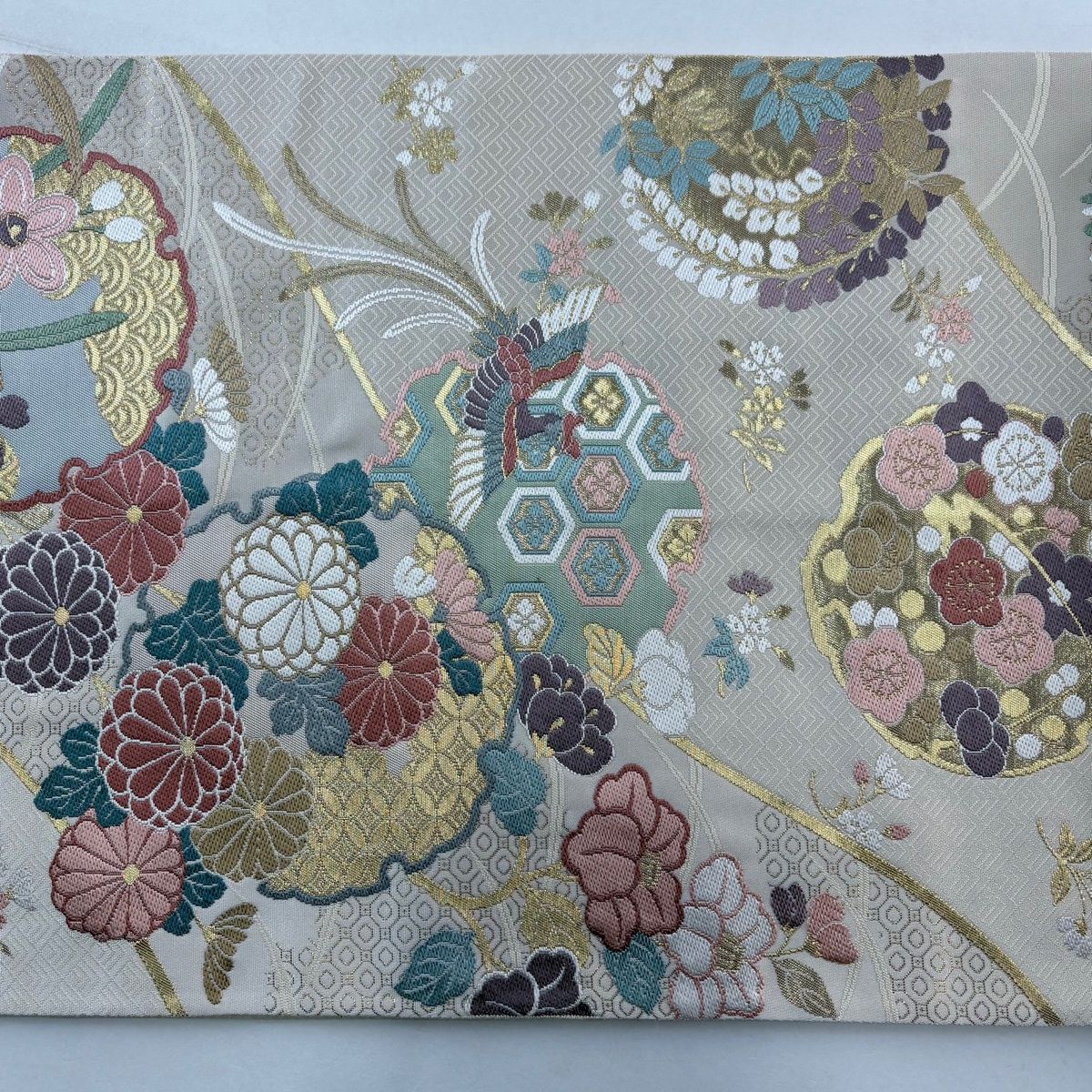 袋帯 秀品 雪輪 草花 金糸 箔 クリーム 六通 正絹 【中古】 - メルカリ