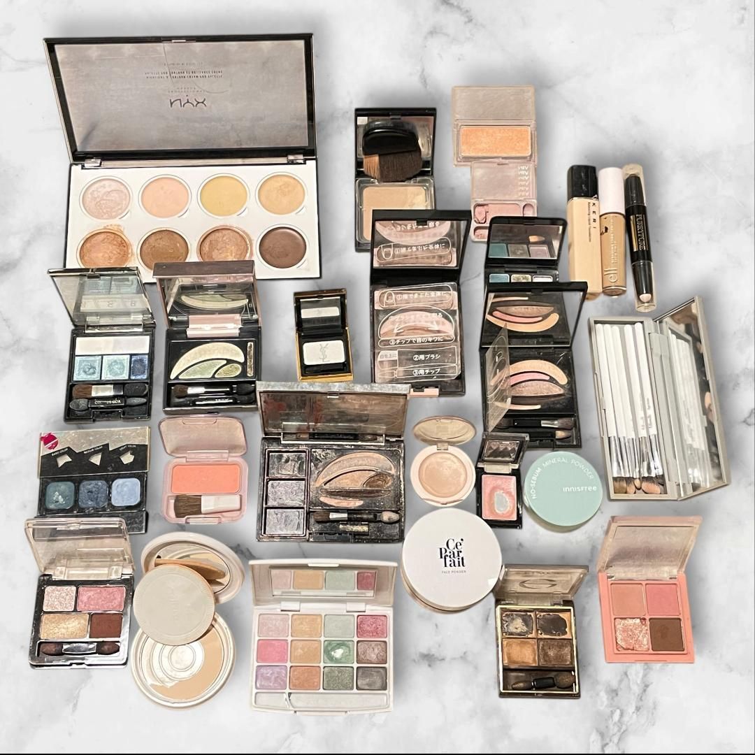 大量コスメまとめ売り 25点以上 アイシャドウ パレット 化粧品 使用品