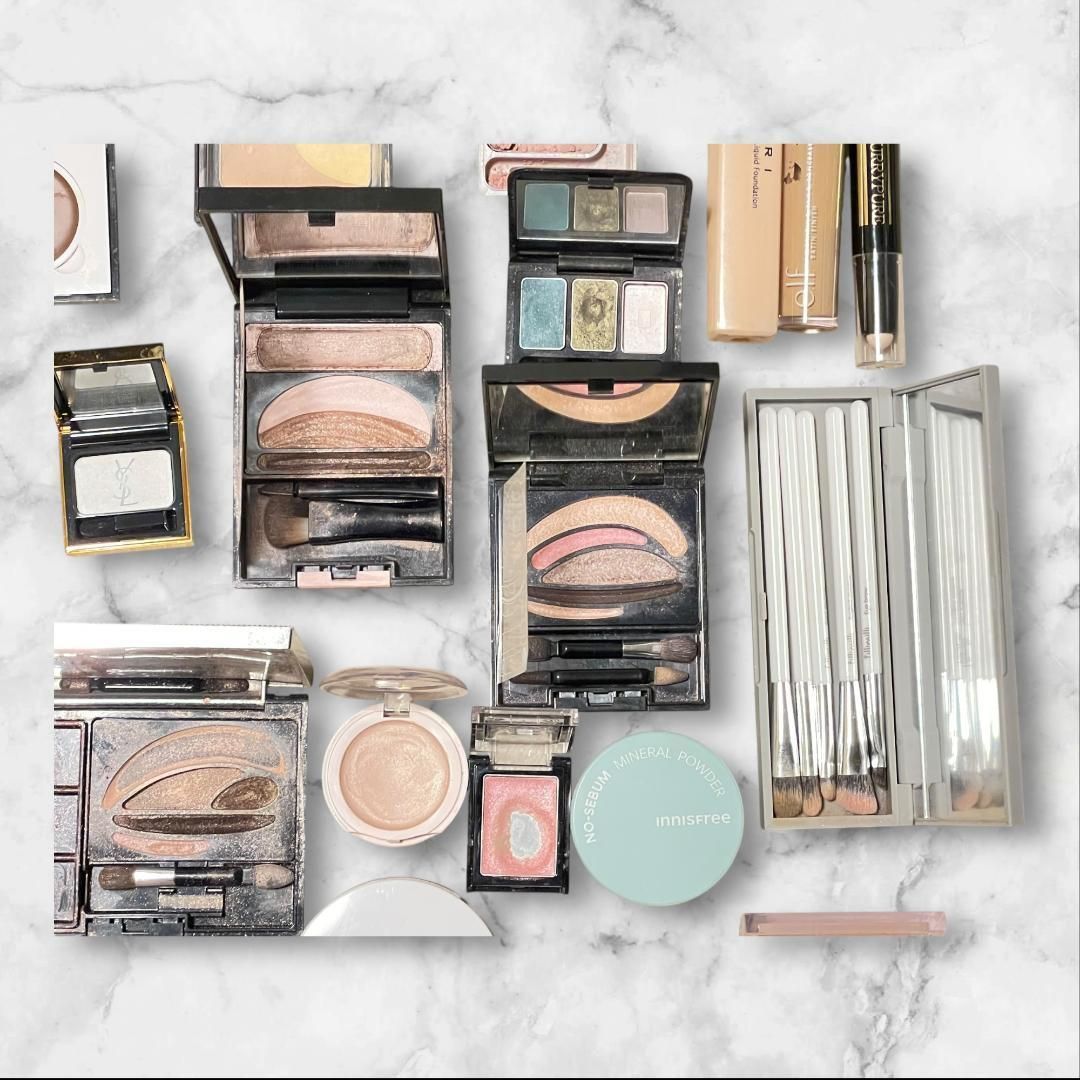 大量コスメまとめ売り 25点以上 アイシャドウ パレット 化粧品 使用品