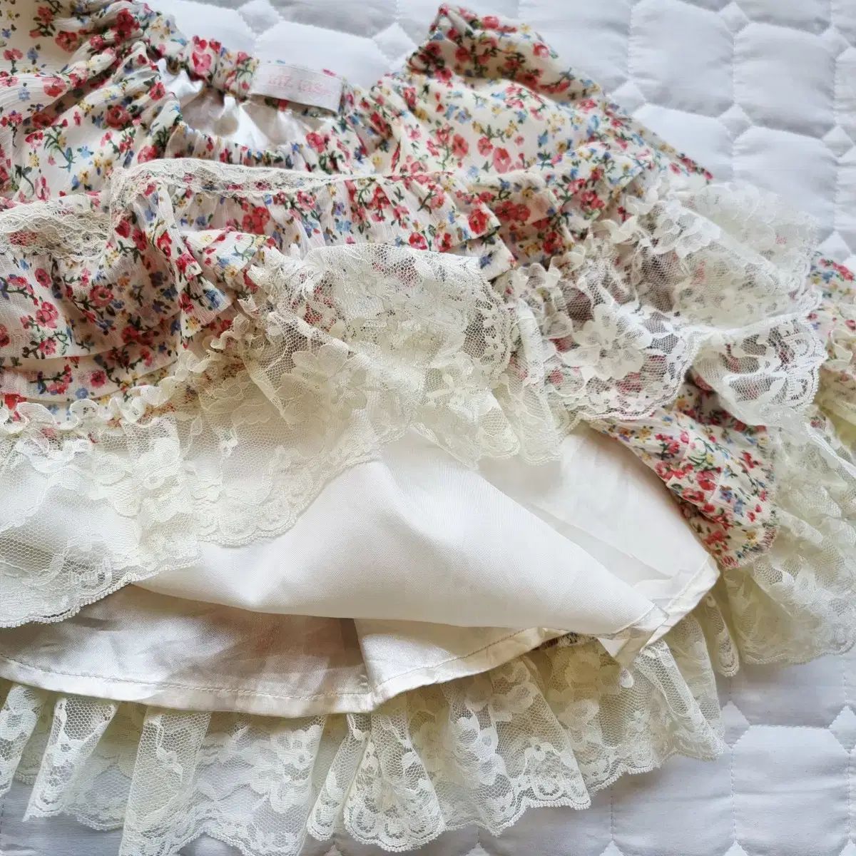 リズリサ(LIZ LISA) フラワー レース ティアード スカート - メルカリ