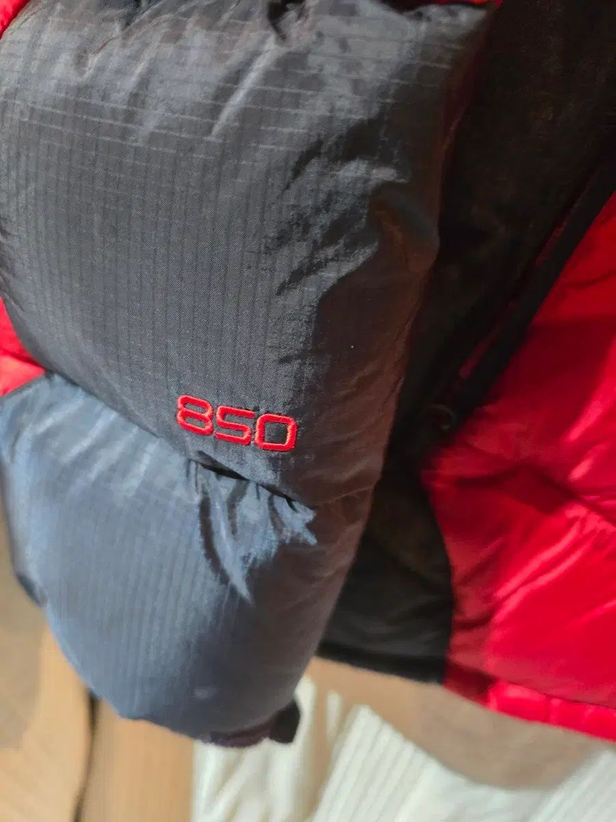 K2 レッド/ブラック ダウン アウター - メルカリ