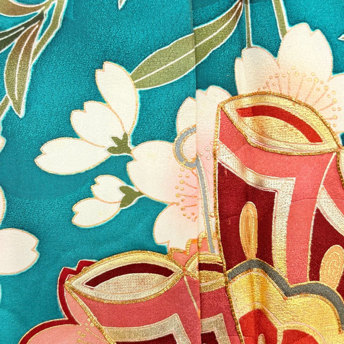 振袖 身丈168cm 裄丈69cm L 袷 桜 蝶 金糸 金彩 青緑 正絹 秀品 【中古