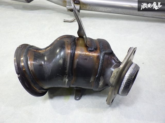 内部崩れなし！ 程度良好 ☆即発送☆ トヨタ純正 GXPA16 GRヤリス 触媒