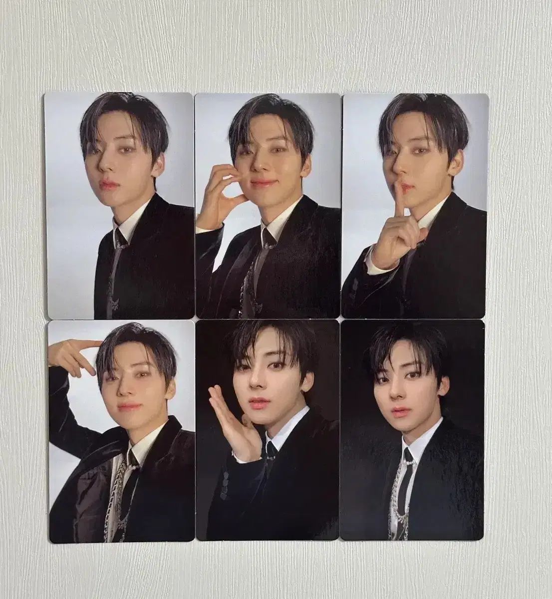 ファン・ミニョン(HWANG MINHYUN) hidden ver トレカ - メルカリ