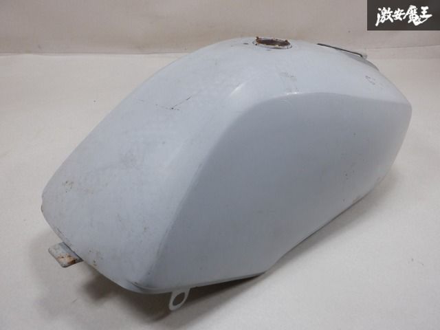 Kawasaki カワサキ GPZ400 燃料タンク フューエルタンク タンク単体 棚