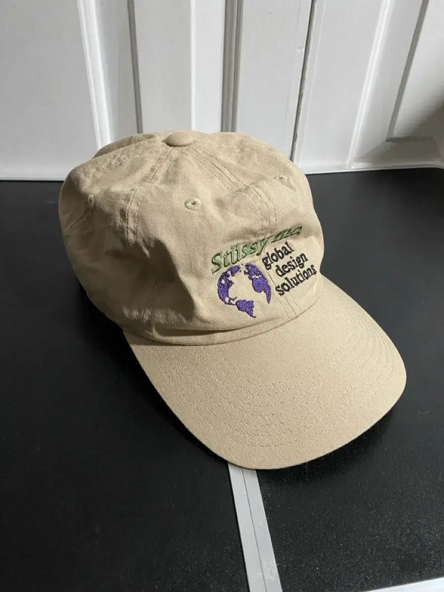 STUSSY ヴィンテージ ベースボールキャップ 珍しいデザインのオールド