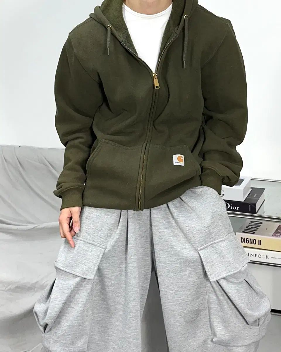 CARHARTTオリーブグリーン フード付きジップアップ CARHARTTオリーブグリーン フード付きジップアップ 楽天市場】CARHARTT