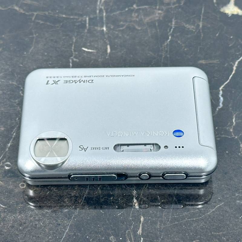 超美品】Konica Minolta DiMAGE X1 シルバー 800万画素 超薄型