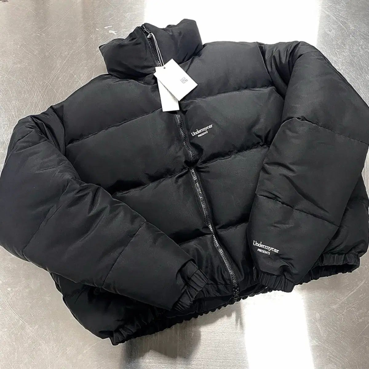 2 アンダーマイカー 麻 クロップド ダウン ジャケット ブラック - メルカリ