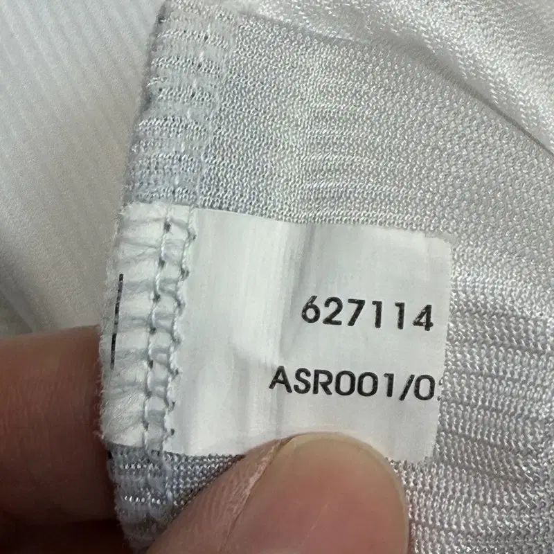 レアル・マドリード 99/00 ホームジャージ　新品未使用 ADIDAS レアル マドリード 99-00 ホーム ジャージ L - メルカリ