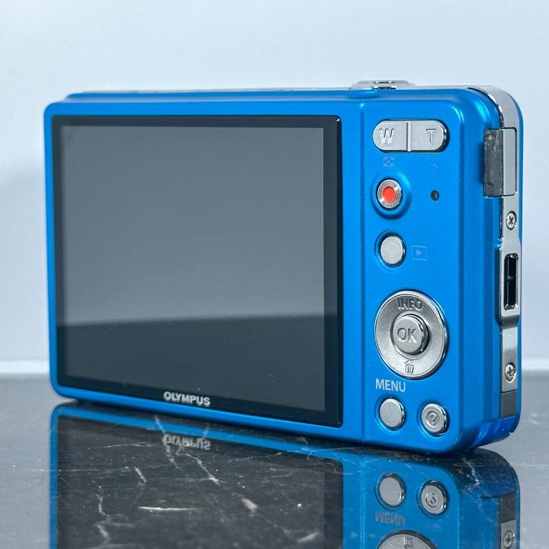 美品】OLYMPUS VG-140 ブルー 1400万画素 26mm広角 光学5倍ズーム HD