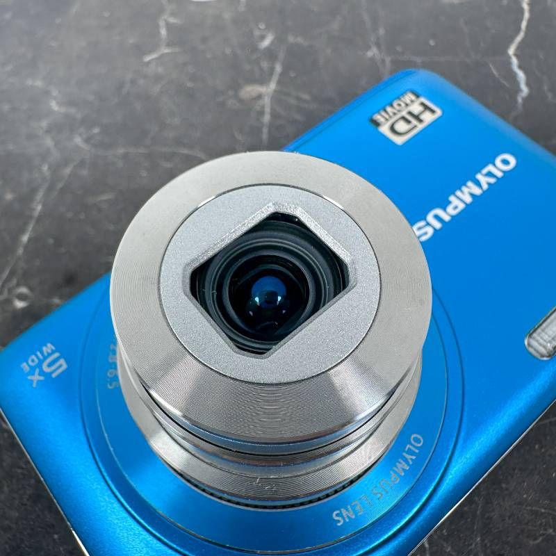 美品】OLYMPUS VG-140 ブルー 1400万画素 26mm広角 光学5倍ズーム HD
